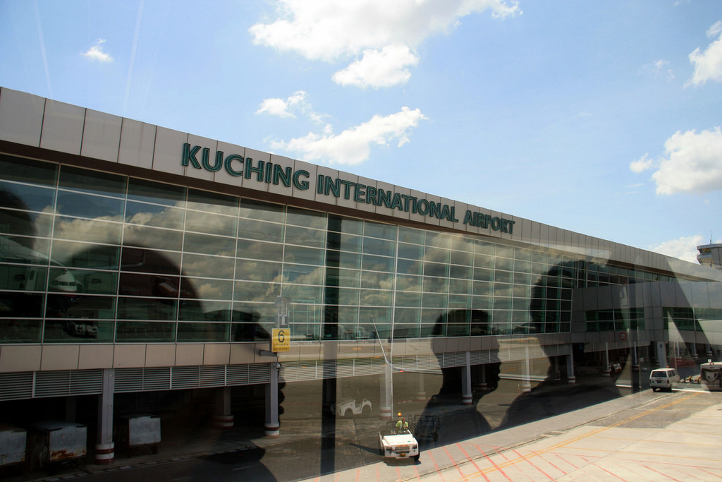 sân bay quốc tế kuching