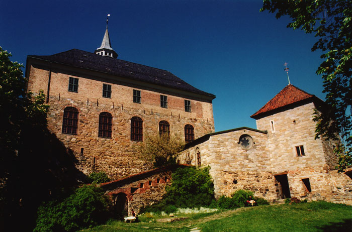 khám phá lâu đài Akershus