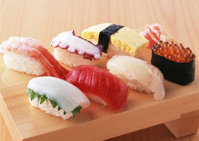 món ngon sushi nhật bản