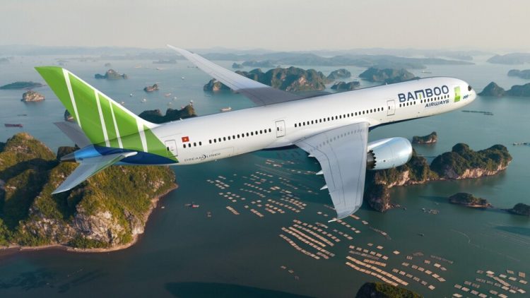 máy bay bamboo airways bay trên vịnh hạ long