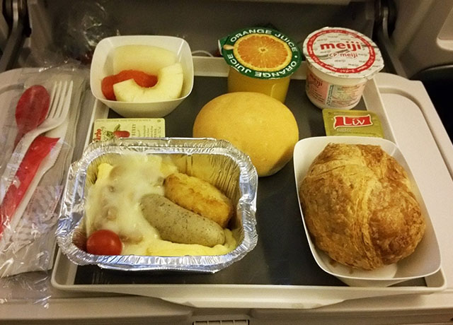 Thức ăn trên chuyến bay Air France 