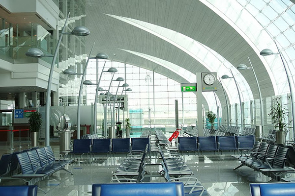 Khu vực checkin sân bay Dubai