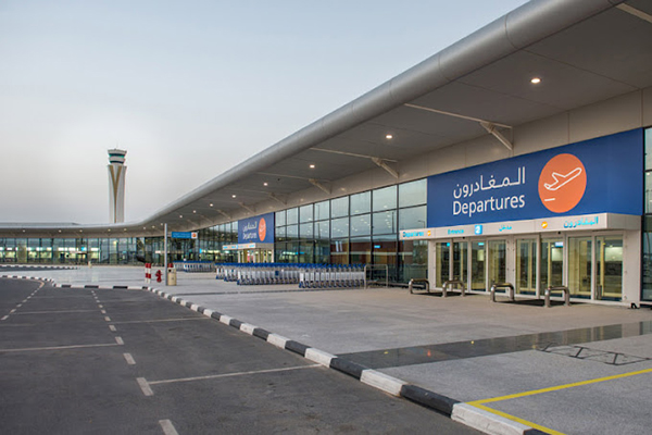 nhà chờ sân bay Dubai