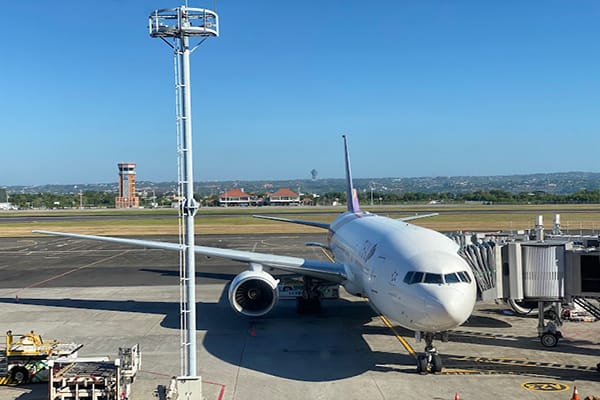 Máy bay Lion Air tại sân bay